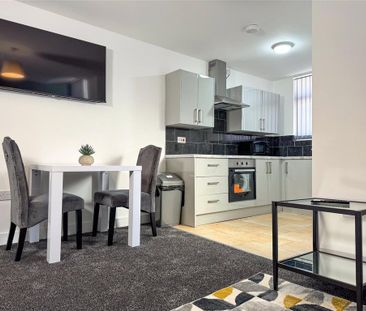 1 bedroom house to rent - Photo 2