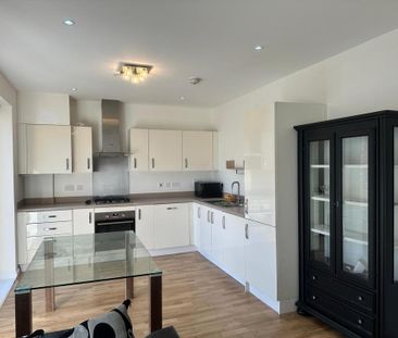 2 bedroom flat to rent - Photo 5