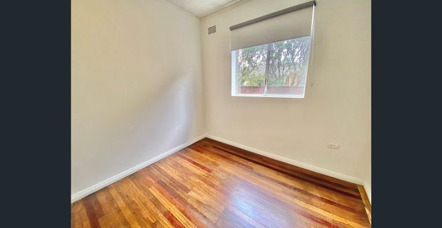 Charming 2-Bedroom Ground Floor Unit!! - Photo 1