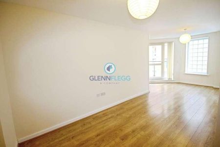 The Junction, Slough Station, SL2 - Photo 5