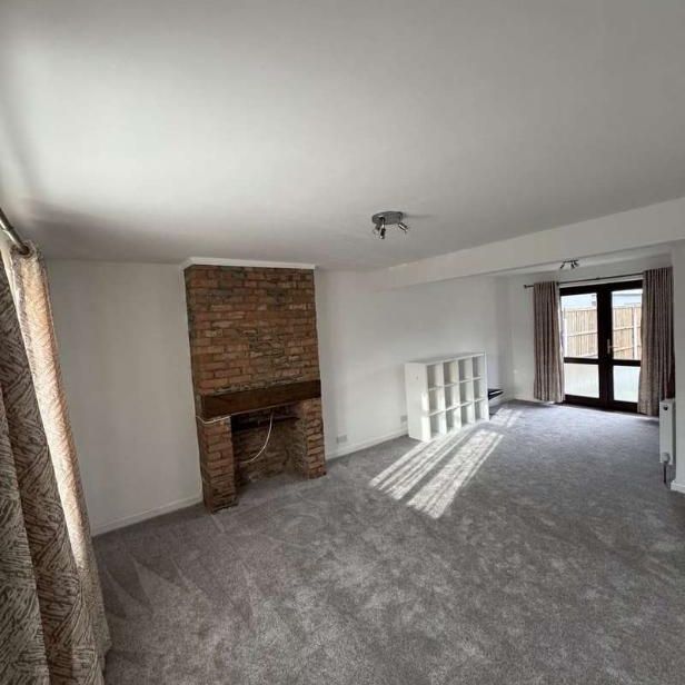 Princes Road, Ilford, IG6 - Photo 1