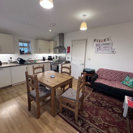 2 Bed Flat, Wetherell Place, BS8 - Photo 4