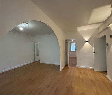 Location Appartement 2 pièces 57m² LE MUY 83490 - Photo 6