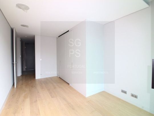 3 room luxury Apartment for rent in Lisbon - Photo 1