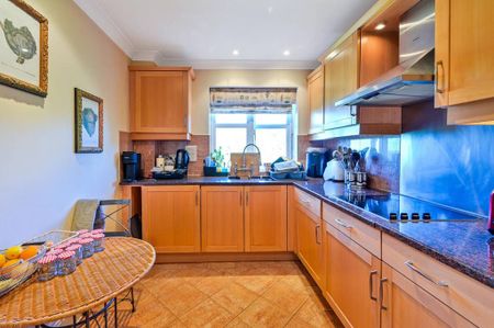 2 bedroom flat to rent - Photo 5