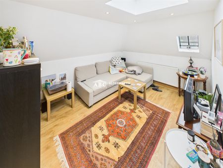 Ossulton Way, N2 0DS, East Finchley - Photo 2