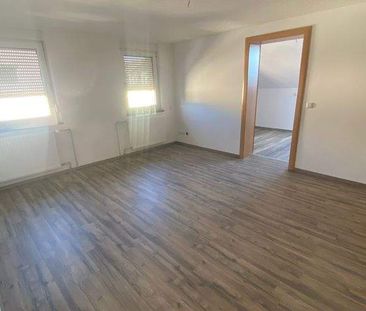 Frisch renovierte 3 Raum Wohnung Wilkau-Haßlau ab sofort zu vermieten - Foto 1