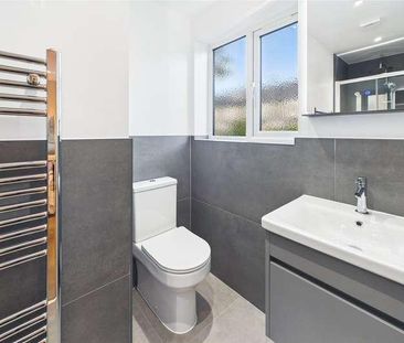 Gosbrook Road, Caversham, Reading, Berkshire, RG4 - Photo 5