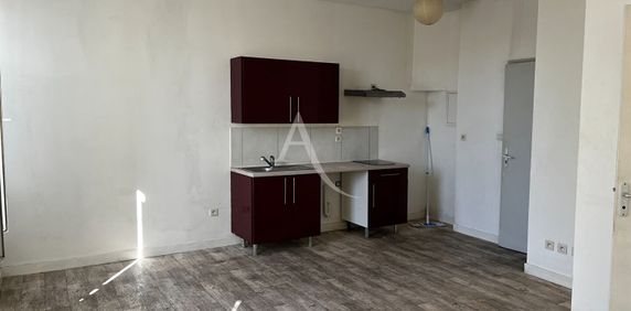 Location Appartement 1 pièce 26m² - Photo 2