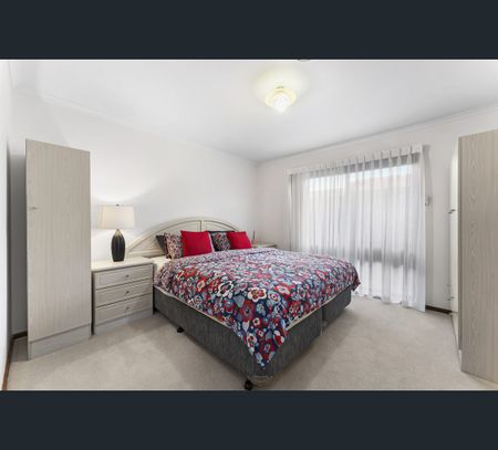 14 Townview Avenue, Wantirna South, Vic 3152 - Photo 4