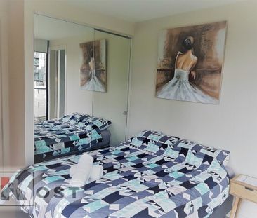 South Yarra - Photo 4