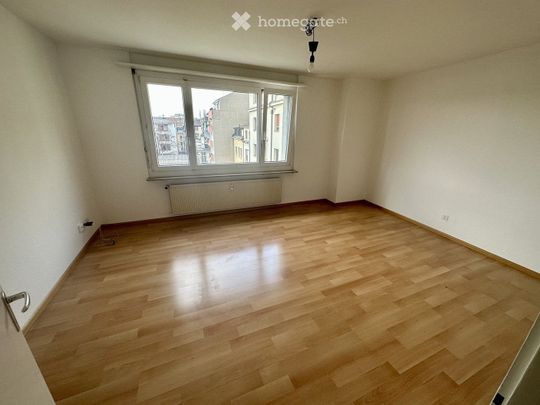 Rent a 1 ½ rooms apartment in Basel - Photo 1