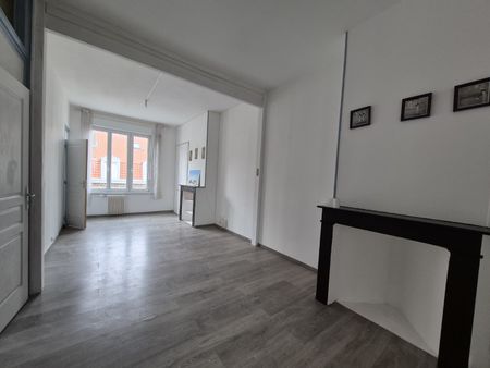 Location Appartement 3 pièces 83m² DUNKERQUE 59430 - Photo 2