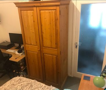 Room in a Shared House, Cross Street, LS15 - Photo 1