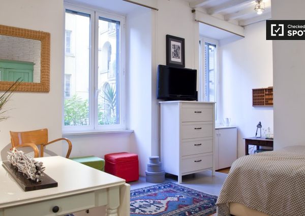 Via Foligno, Rome, Lazio 00182