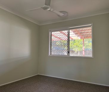 Spacious and Refreshed Family Home in a Quiet Cul-De-Sac - Photo 6