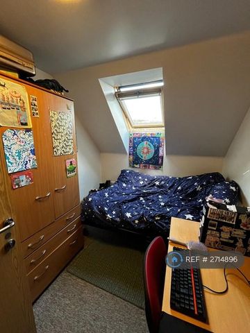 7 bedroom flat to rent - Photo 5