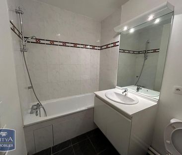 Location Appartement 2 pièces 46m² MASSY 91300 - Photo 4