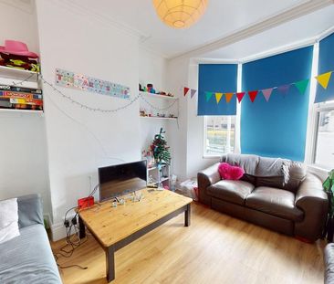 5 bedroom terraced house to rent - Photo 2