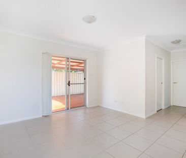 Tidy Granny Flat in a good location! - Photo 2