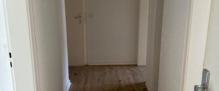 3 Zimmer Wohnung im 1. Obergeschoss - Photo 1
