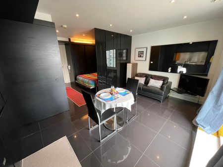 Studio Flat, West Tower, E14 - Photo 2