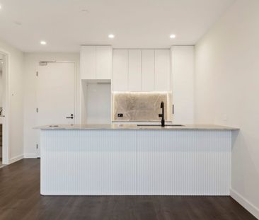 Contemporary Luxury Living in the Heart of Clayton - Photo 4