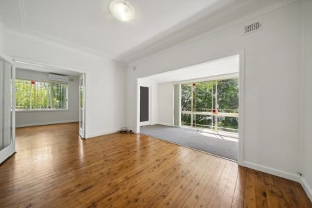 37 Galston Road, Hornsby. - Photo 4