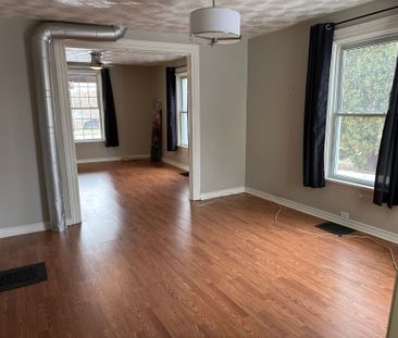 For Lease - 173 Prospect Street, Newmarket, Ontario - Photo 6