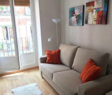Alquiler de estudio en Calle salitre - Photo 2