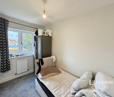 3 bedroom house to rent Gibson Road, Lincoln, Lincolnshire, LN2 - Photo 3