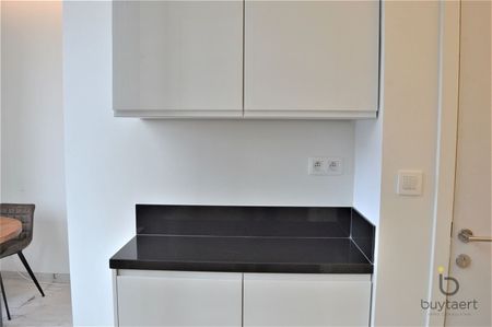 Sfeervol éénslaapkamer appartement in een gerenoveerd pand! - Photo 4