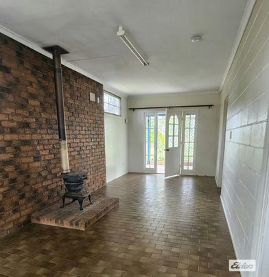 Neat and Tidy 2 bedroom home with rumpus - Photo 1