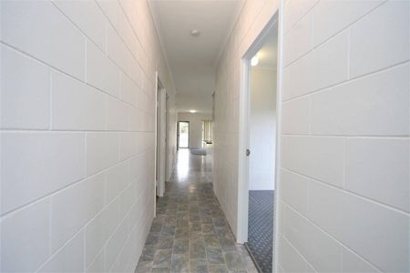 Available Now – Spacious 4-Bedroom Home with Pool - Photo 5