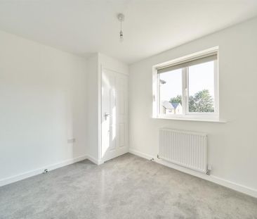 3 bedroom detached house to rent - Photo 4