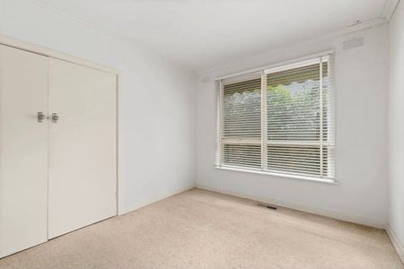 Bulleen - Photo 2