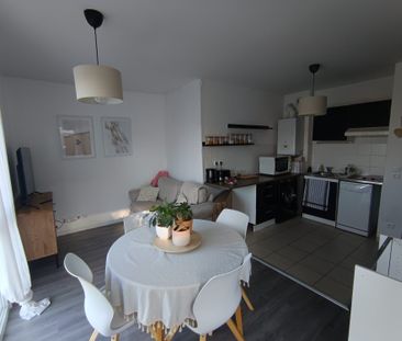 Location Appartement 2 pièces 40m² BRUGES 33520 - Photo 1