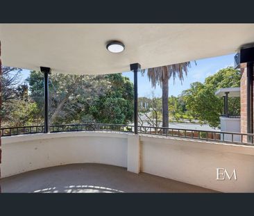 3/111 Winthrop Avenue, Nedlands, WA 6009 - Photo 4