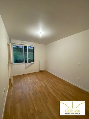 Appartement à louer, 2 pièces - Rueil-Malmaison 92500 - Photo 1