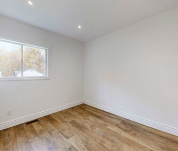 For Lease - 240 Royal Road, Georgina, Ontario - Photo 5