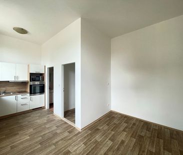 Pronájem bytu 1+kk 24 m² - Fotografie 6