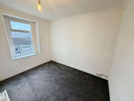 Bartley Terrace, Plasmarl, SA6 - Photo 4