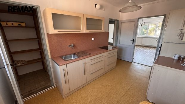 Pronájem bytu 2+1 54 m² - Fotografie 1