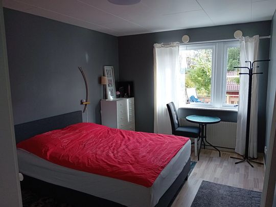 Rappedalsvägen, Angered - Photo 1