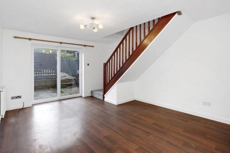 2 bedroom terraced house to rent - Photo 5