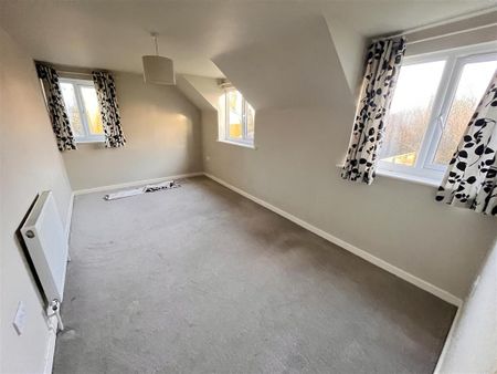 2 bedroom terraced house to rent - Photo 2