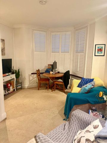 Room in a Shared House, Putney Bridge Road, SW15 - Photo 3