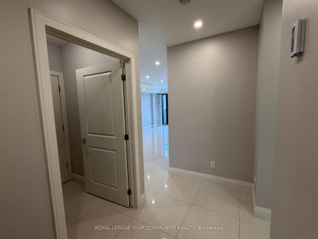 For Lease - 62 30th Street, Toronto, Ontario - Photo 2