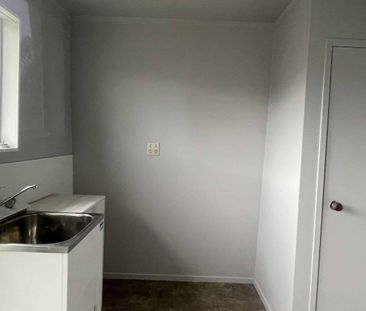 3 Bedroom House in Whau Valley - Photo 4