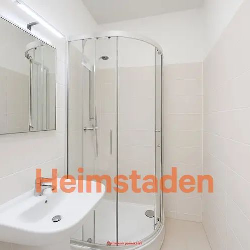 Pronájem bytu 1+1 38 m - Photo 1